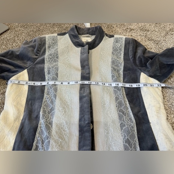 Chico’s Silver Treasure Artisan Duster Grey Lace Long Button Up Jacket S… - Picture 13 of 13